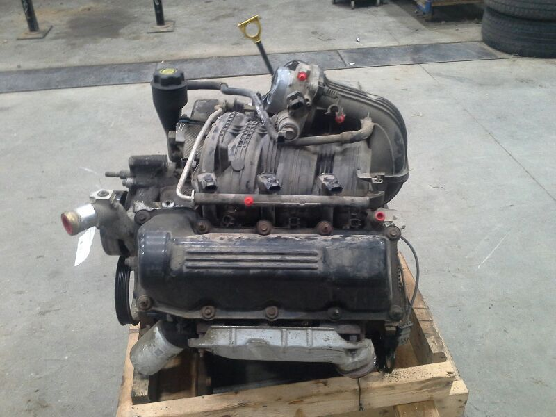 2004 Jeep Liberty 3.7l v6 Used Engine 4
