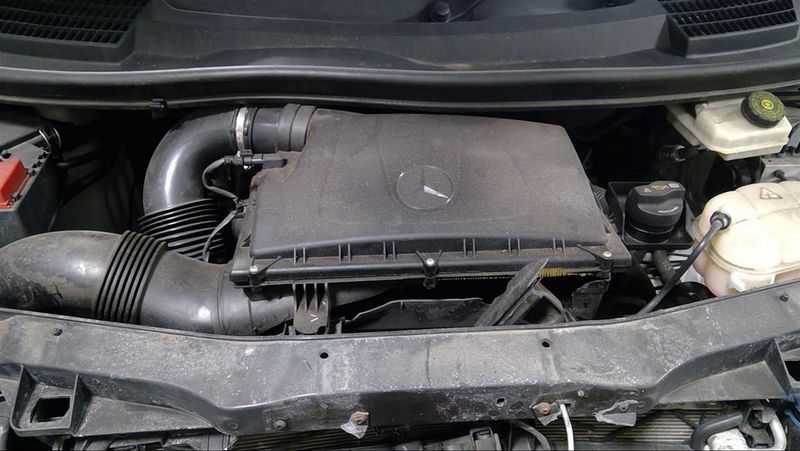 2016 MERCEDES BENZ METRIS 447 Type, (2.0L, VIN 2E, 6th and 7th digits) Used Engine
