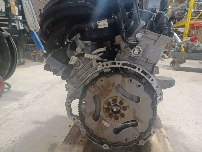 2017 Dodge Charger At rwd 6.4l 8 speed Remanufacture Engine 2