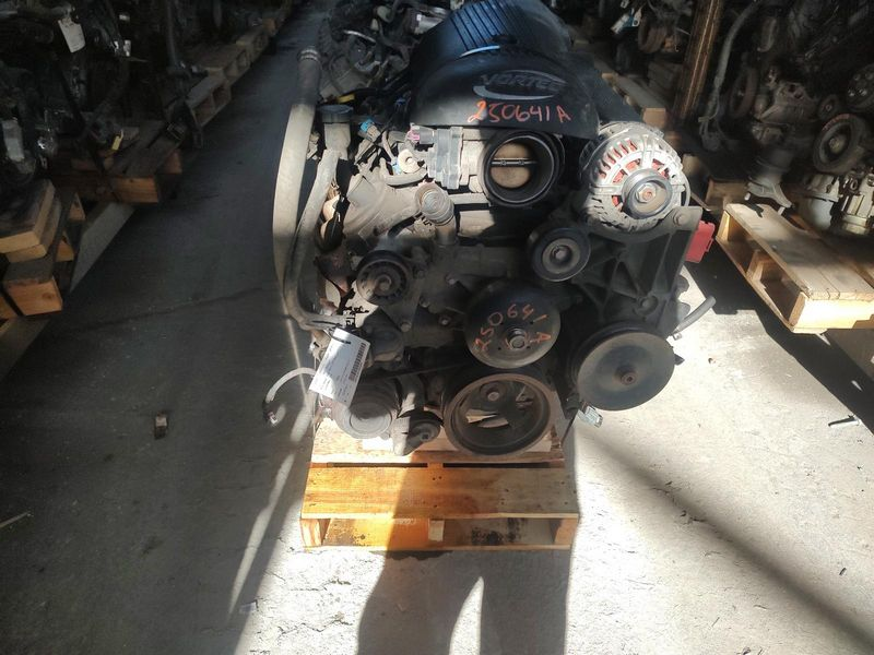 2006 Gmc Sierra 3500 6.6l V8 Diesel Turbocharged Used Engine