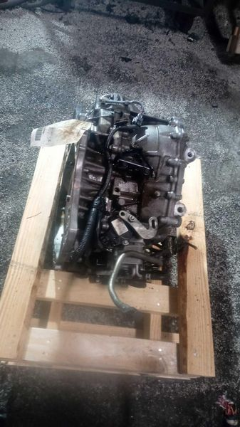 2015 Nissan Juke At, (cvt), fwd Used Transmission 2