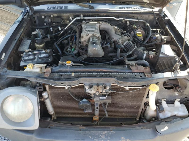 2003 Nissan Xterra 3.3l v6 supercharged Used Engine