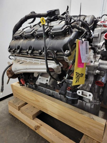 2023 Dodge Challenger 5.7l v8 Used Engine