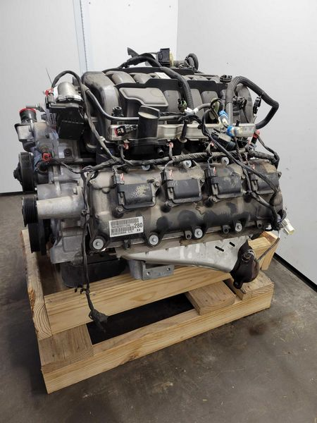 2023 Dodge Challenger 5.7l v8 Used Engine 2
