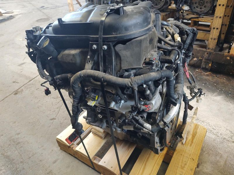 2017 Jeep Wrangler (3.6l, vin g, 8th digit) Used Engine 2