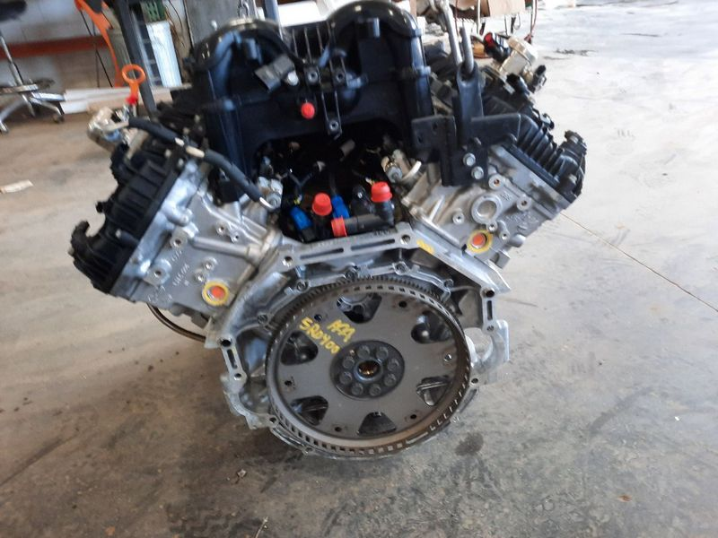 2015 Hyundai Genesis Sdn, 5.0l (vin f, 8th digit), rwd Used Engine 2