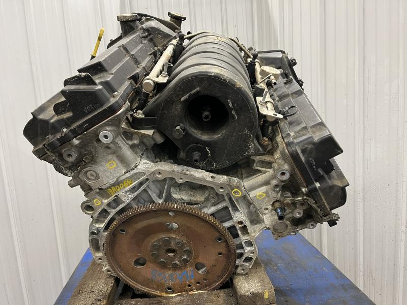2005 Cadillac Sts 4.6l (vin a, 8th digit), belt driven cooling fan Used Engine