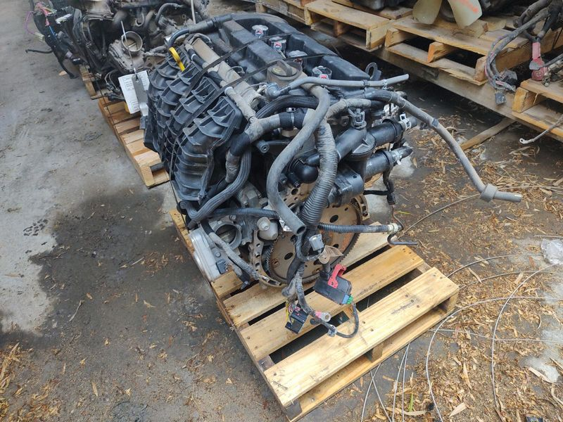 2017 Dodge Journey 2.4l (vin b, 8th digit), 4 speed transmission Used Engine