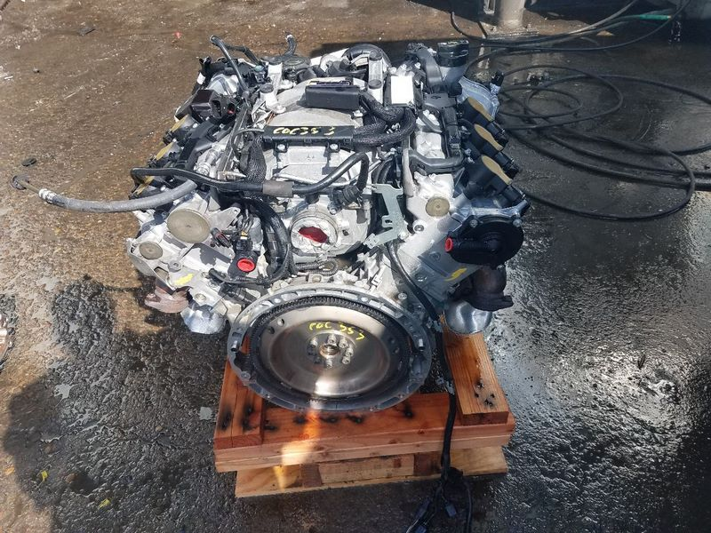 2011 MERCEDES BENZ r350 251 Type, (R350), gasoline (272.967 type) Used Engine