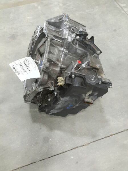 2012 Chevy Malibu At, (6 speed), 3.6l (opt mh2) Used Transmission 2