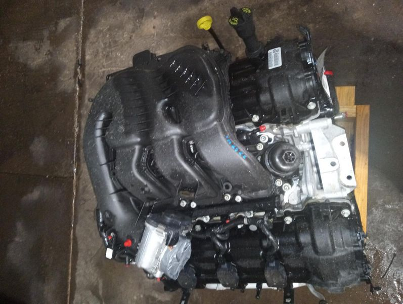 2015 Chrysler 200 (sdn), 3.6l (vin g, 8th digit) Used Engine