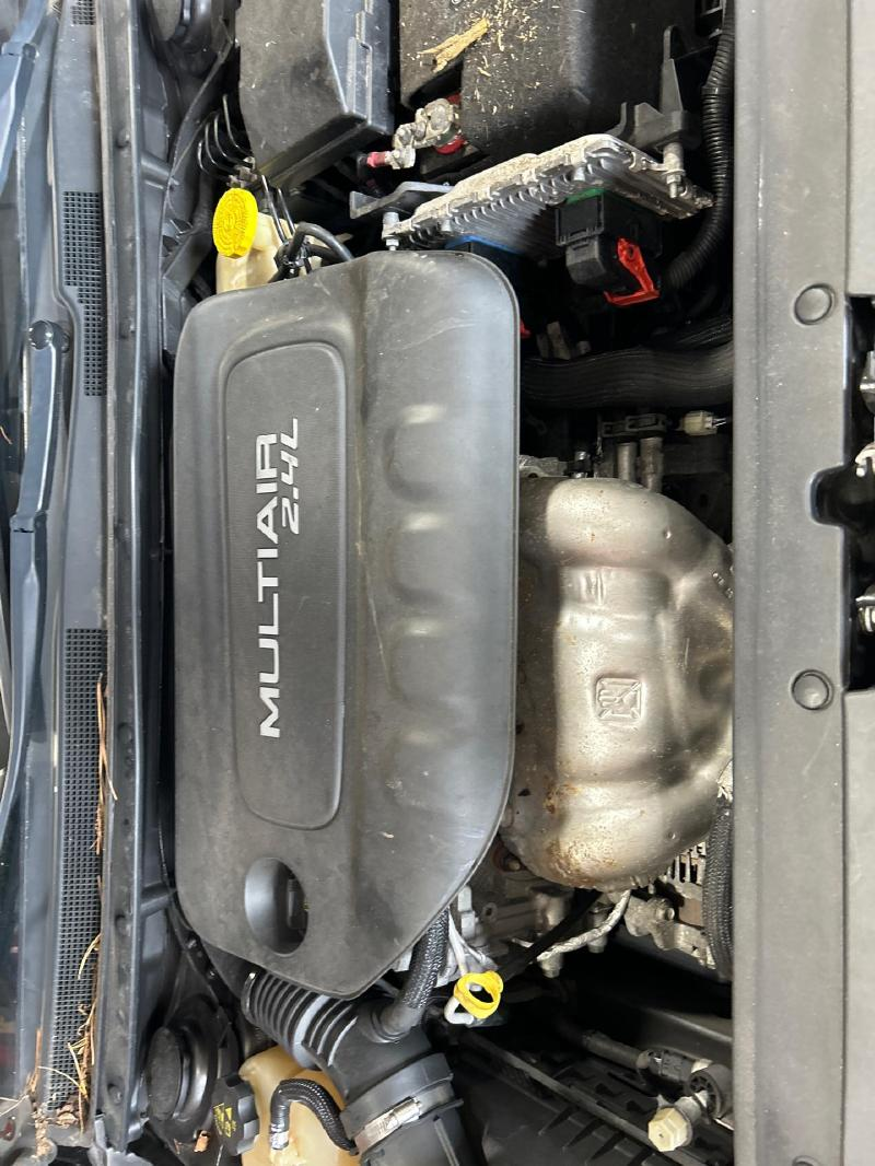 2016 Chrysler 200 (sdn), 2.4l (vin b, 8th digit), federal (engine id ed6) Used Engine