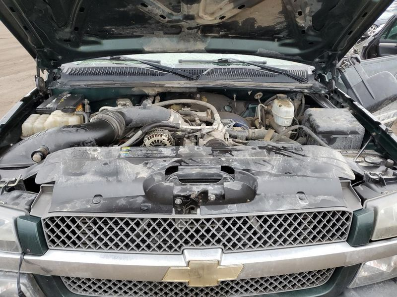 2004 Chevy Silverado 2500 6.6l turbo diesel, vin 1 (8th digit), federal, opt nf4 Used Engine