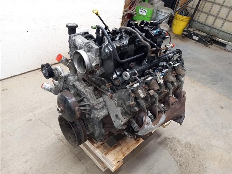 2004 Chevy Avalanche 1500 (5.3l), vin t (8th digit) Used Engine 2