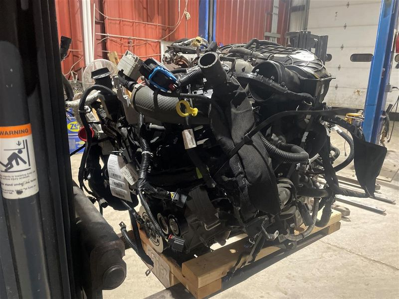 2022 Chevy Silverado 1500 3.0l l6 diesel turbocharged Used Engine 3