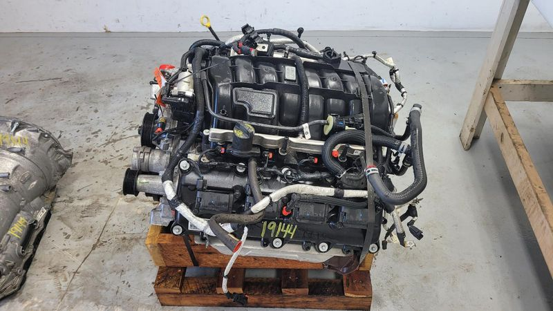 2023 Dodge Durango 5.7l (vin t, 8th digit) Used Engine 3
