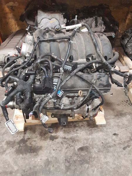 2015 Chevy Silverado 1500 5.3l v8 Used Engine 2