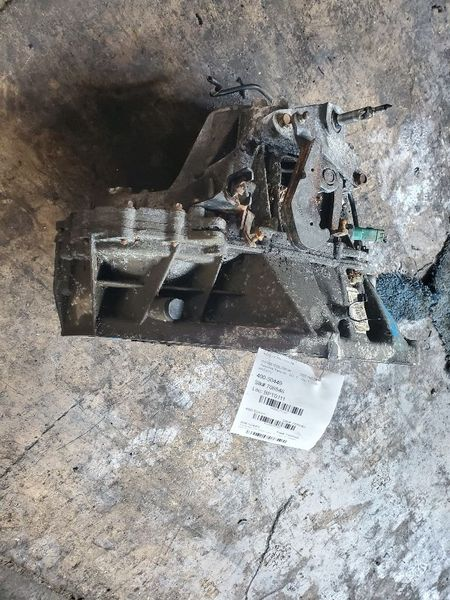 2014 Nissan Sentra Mt, (1.8l) Used Transmission