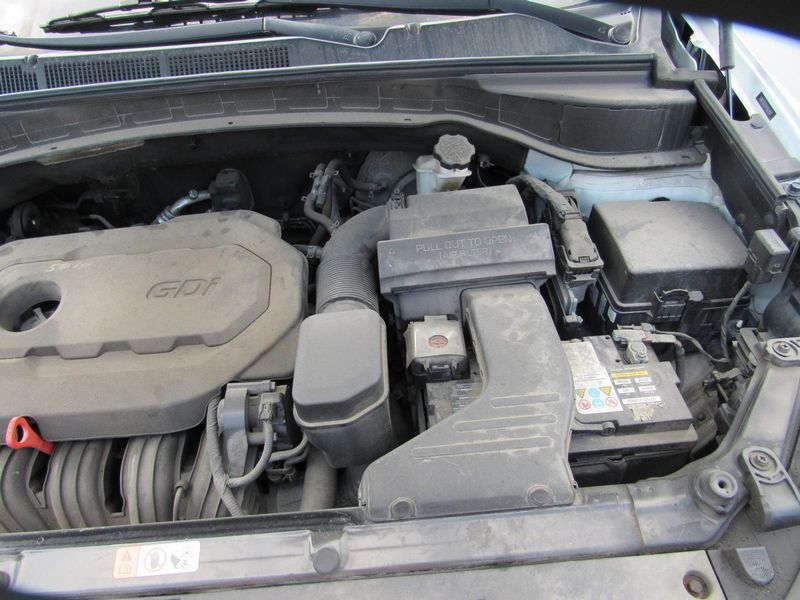 2017 Hyundai Santa fe 2.4l l4 Used Engine 2