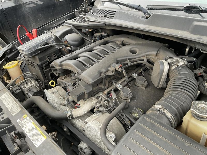 2010 Dodge Charger 6.1l v8 Used Engine
