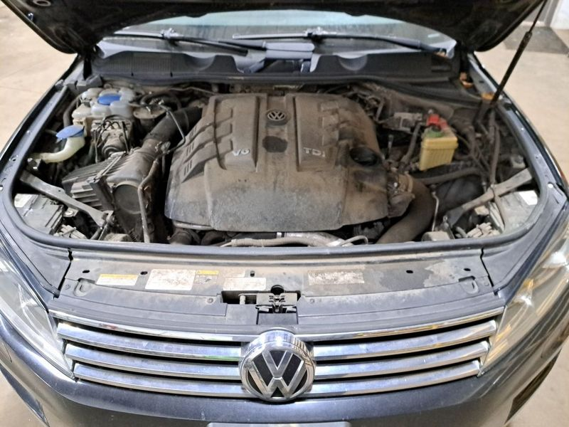 2016 Volkswagen Touareg 3.0l v6 diesel turbocharged Used Engine 3