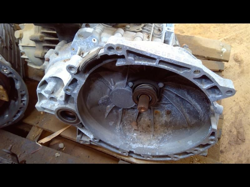 2012 Ford Focus 2.0l at, gasoline Used Transmission 2