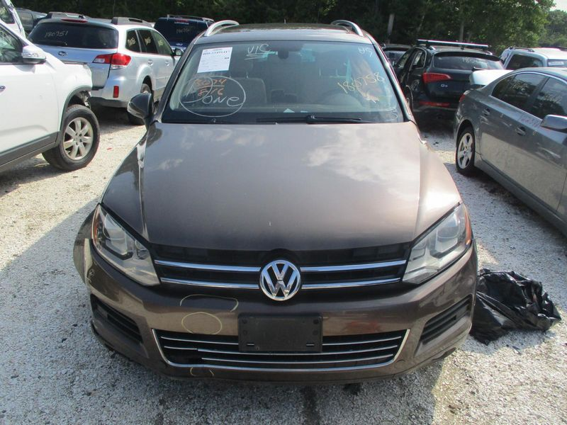 2011 Volkswagen Touareg Diesel, 3.0l (vin k, 5th digit) Used Engine 3