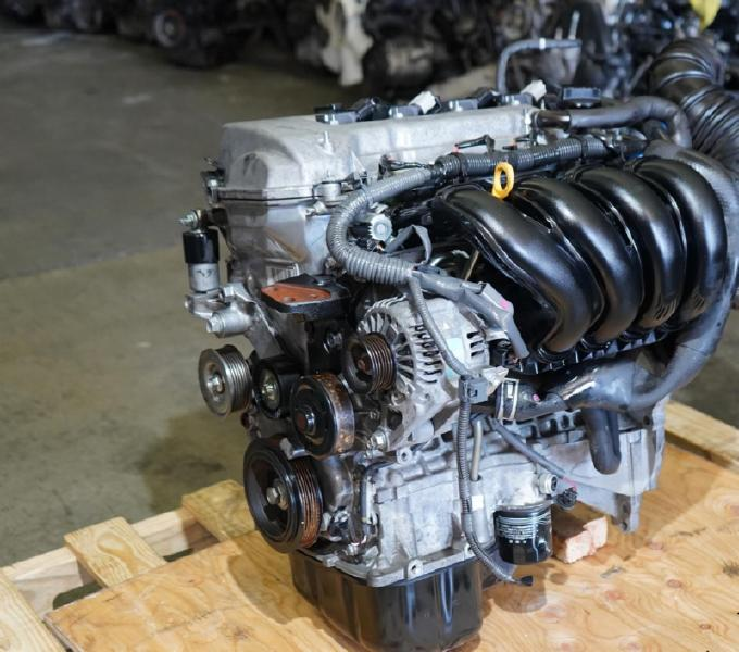 2004 Toyota Matrix 1.8l l4 Used Engine 3