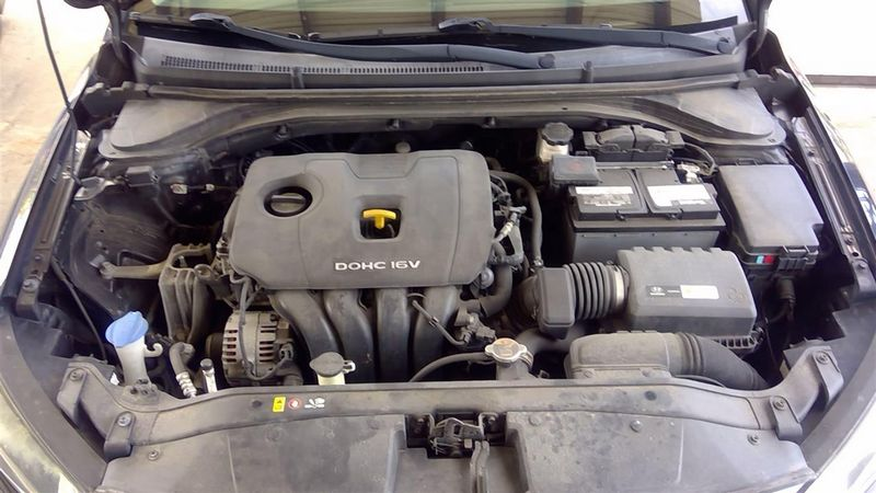 2018 Hyundai Elantra 2.0l, vin f (8th digit, sedan), us built, at Used Engine