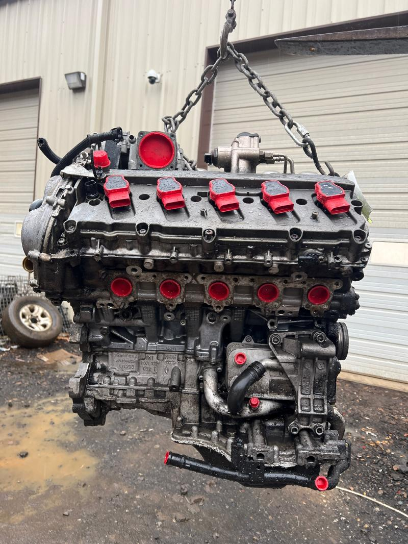 2007 Audi S6 (5.2l, vin n, 5th digit) Used Engine 2