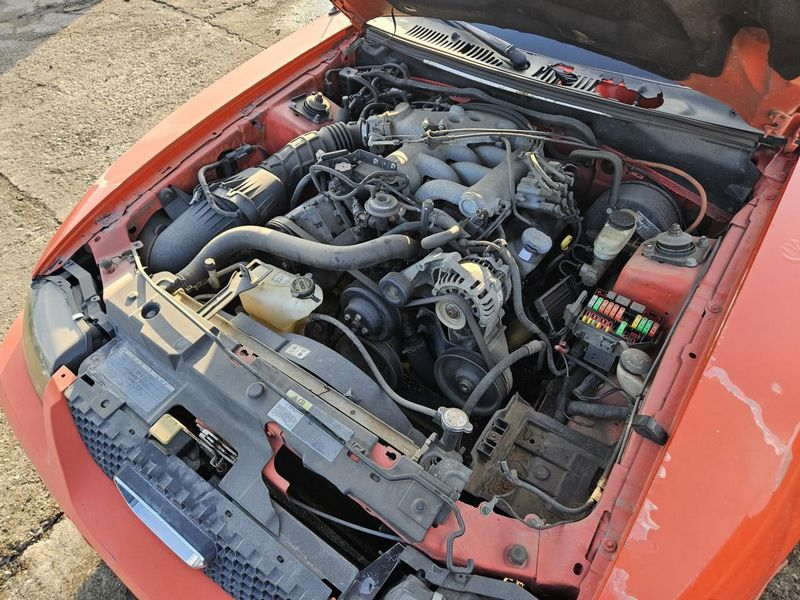 2004 Ford Mustang 3.9l v6 Used Engine 2