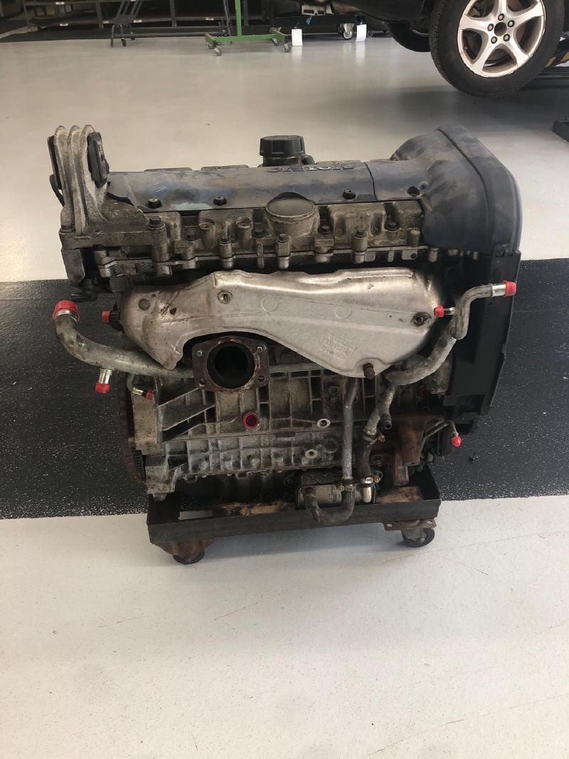 2005 Volvo V70 (sw), 2.5l, vin 59 (6th and 7th digits, b5254t2 engine, turbo) Used Engine