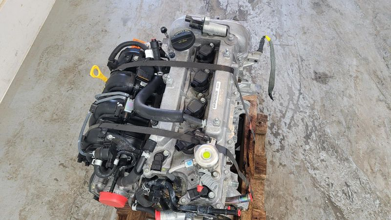 2017 Hyundai Veloster At (dual clutch), 6 speed Used Engine 2