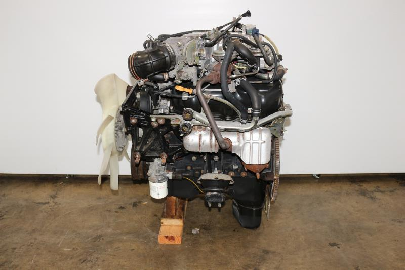 2003 Nissan Xterra 3.3l v6 supercharged Used Engine 2