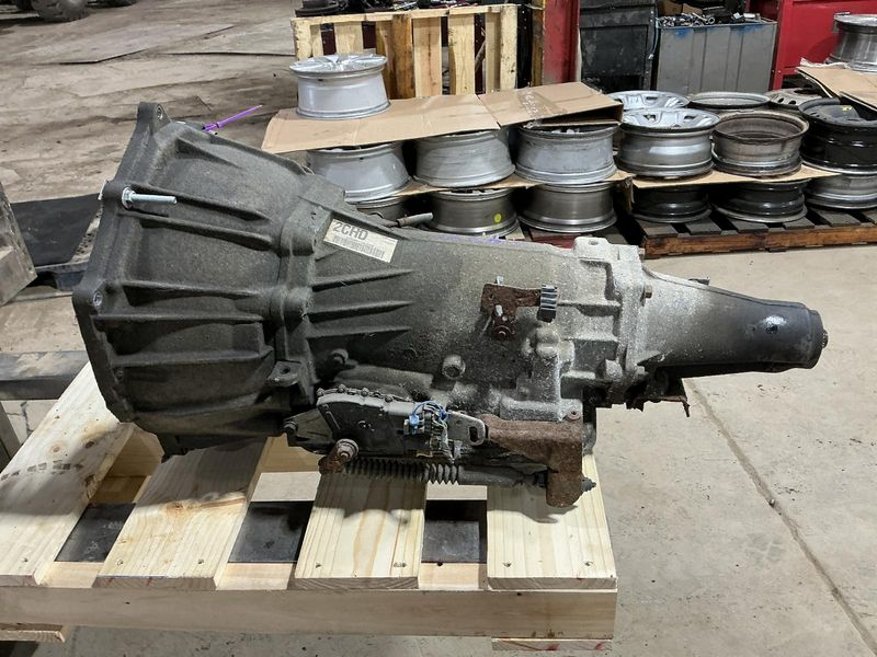 2002 Gmc Yukon xl 1500 5.3l v8 Used Transmission