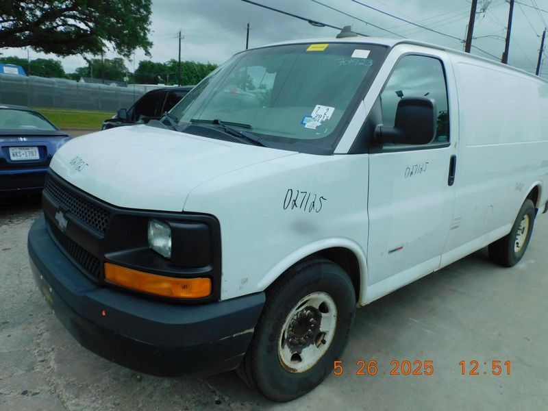 2017 Chevy Express 2500 2.8l (vin 1, 8th digit, opt lwn) Used Engine 3