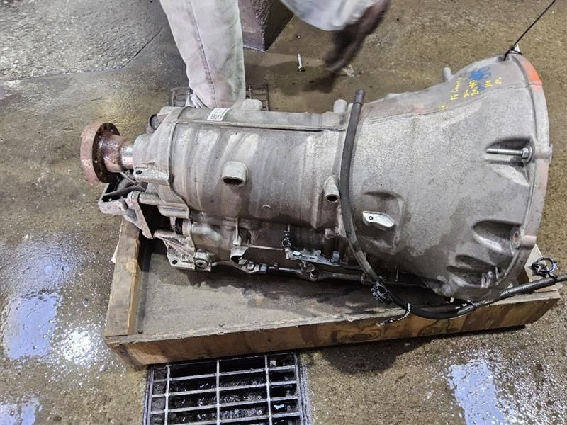 2016 Dodge Challenger At, (8 speed), 3.6l Used Transmission 3