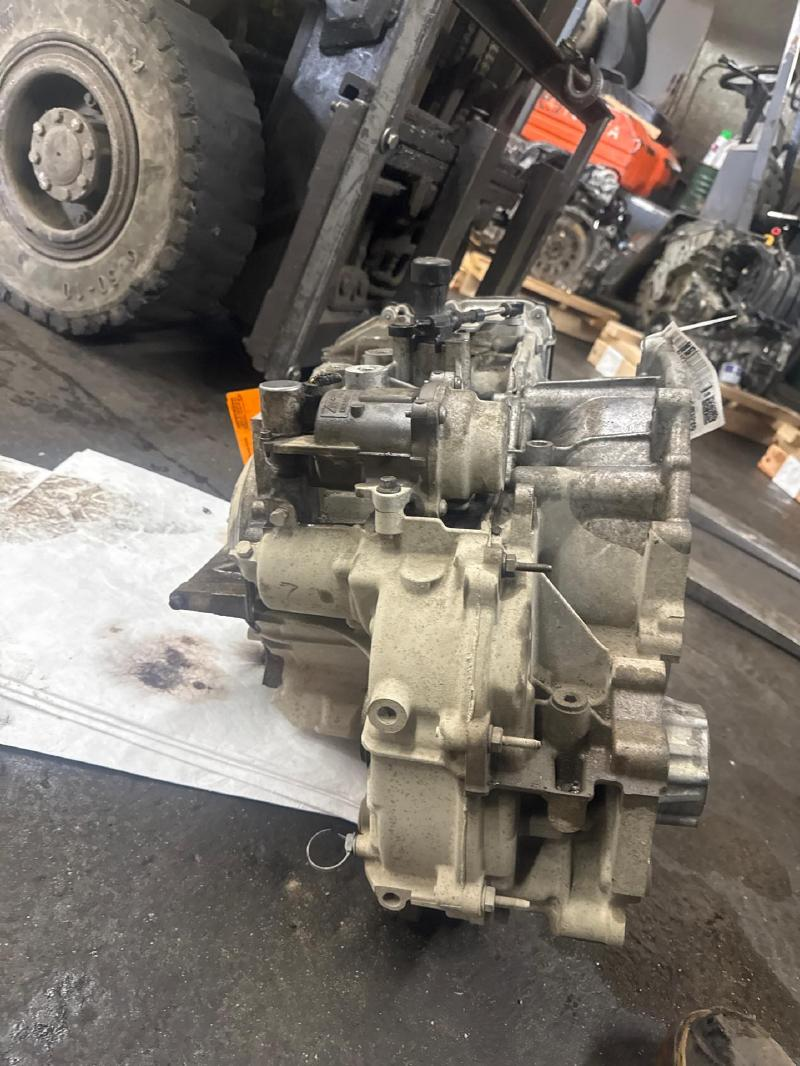 2020 Ford Escape (at), gasoline, 2.0l, awd Used Transmission 2