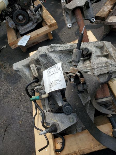 2014 Nissan Sentra Mt, (1.8l) Used Transmission 2