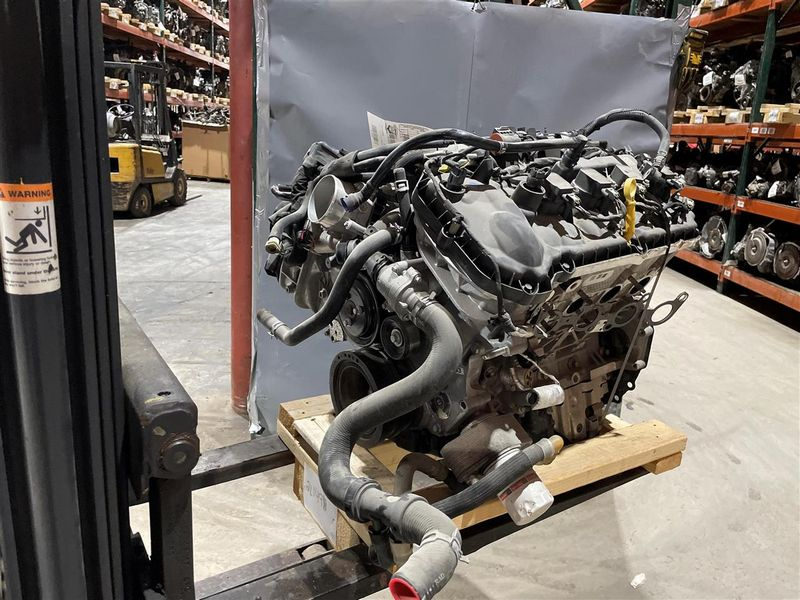 2022 Ford Mustang 5.2l v8 supercharged Used Engine