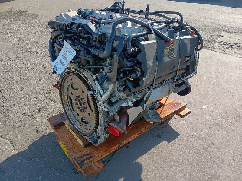 2016 Land rover Range rover 5.0l, vin e (7th digit) Used Engine