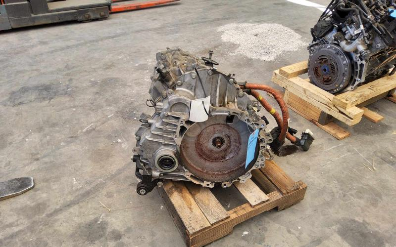 2018 Ford Fusion (at), 2.0l, vin u (8th digit, hybrid), hybrid se Used Transmission