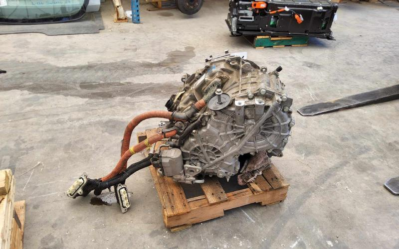 2018 Ford Fusion (at), 2.0l, vin u (8th digit, hybrid), hybrid se Used Transmission 2
