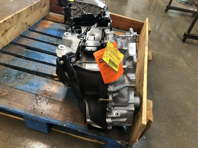 2019 Land rover Discovery sport 2.0l l4 turbocharged Used Transmission 2