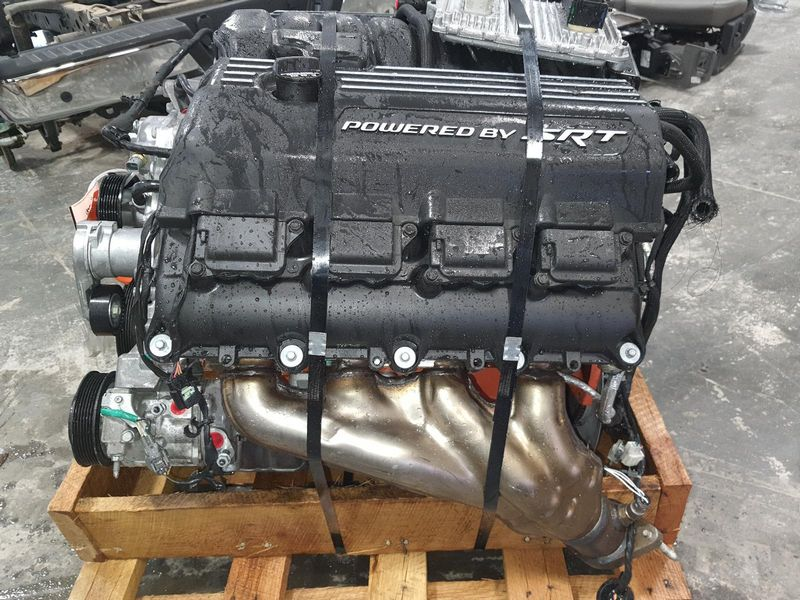 2020 DODGE CHARGER 6.2L (VIN 9, 8th digit) Used Engine