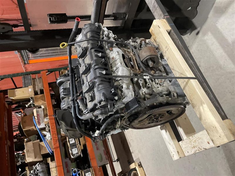 2015 Jeep Wrangler (3.6l, vin g, 8th digit) Used Engine 2