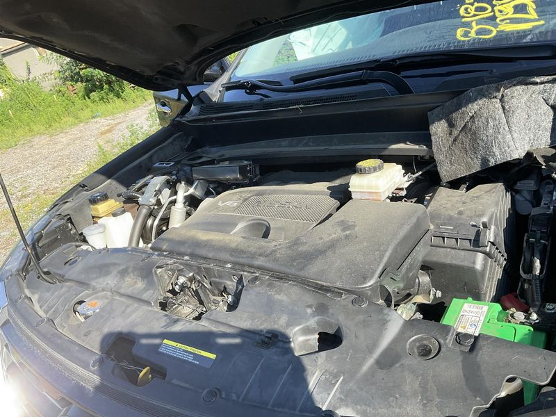 2018 Nissan Pathfinder sl 3.5l v6 Used Engine 2