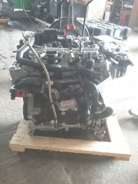 2019 Land rover Range rover evoque (2.0l, vin x, 8th digit), vin r (7th digit) Used Engine