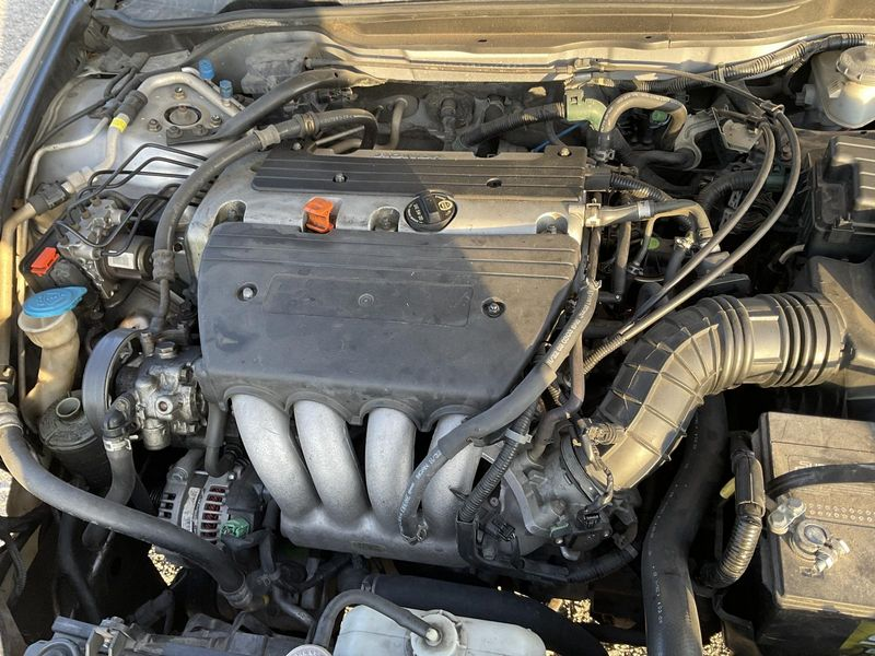 2004 Honda Accord 2.4l, vin 7 (6th digit) Used Engine