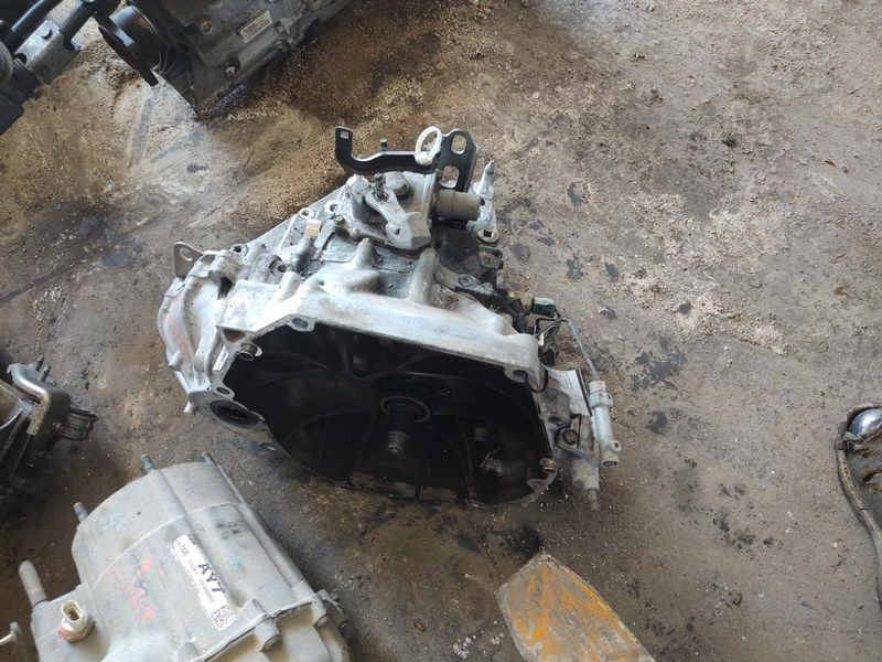 2017 Honda Hr V Mt (fwd) Used Transmission